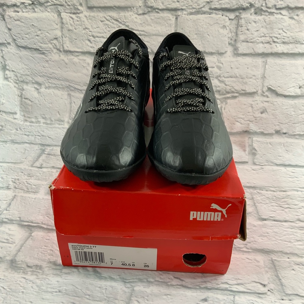 Puma men’s Evotouch 3TT Soccer Shoes Size 8
